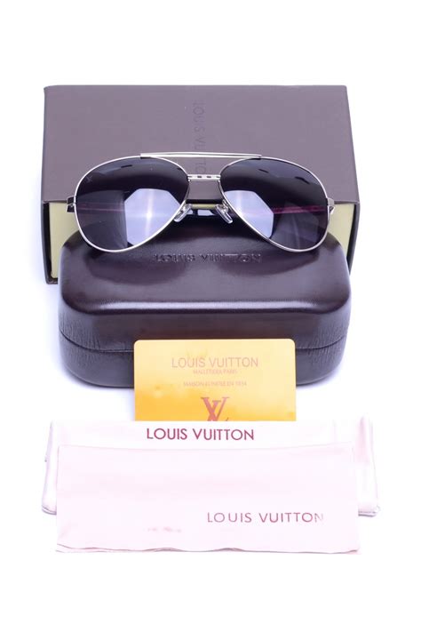 heren zonnebril louis vuitton|Sunglasses for Men: Designer Sunwear & Shades .